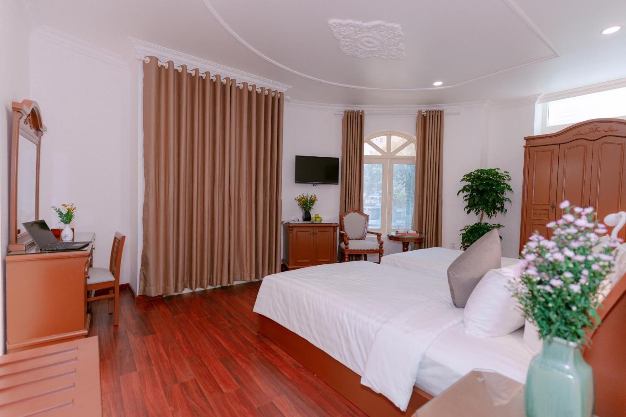 הו צ'י מין סיטי Dahlialand Saigon Hotel & Swimming Pool - Ben Thanh Market, District 1 מראה חיצוני תמונה