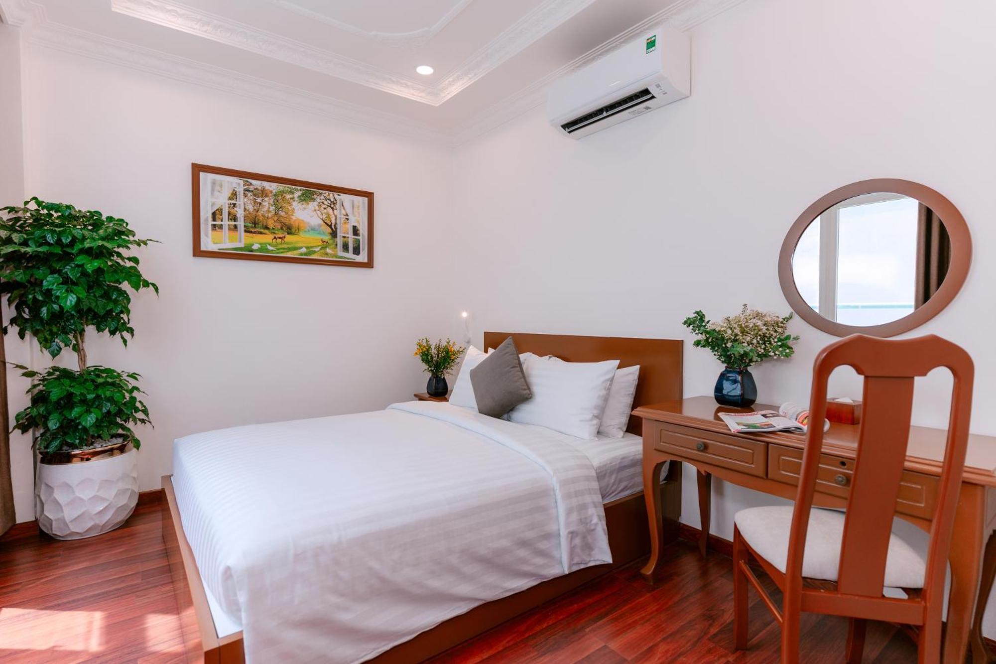 הו צ'י מין סיטי Dahlialand Saigon Hotel & Swimming Pool - Ben Thanh Market, District 1 מראה חיצוני תמונה