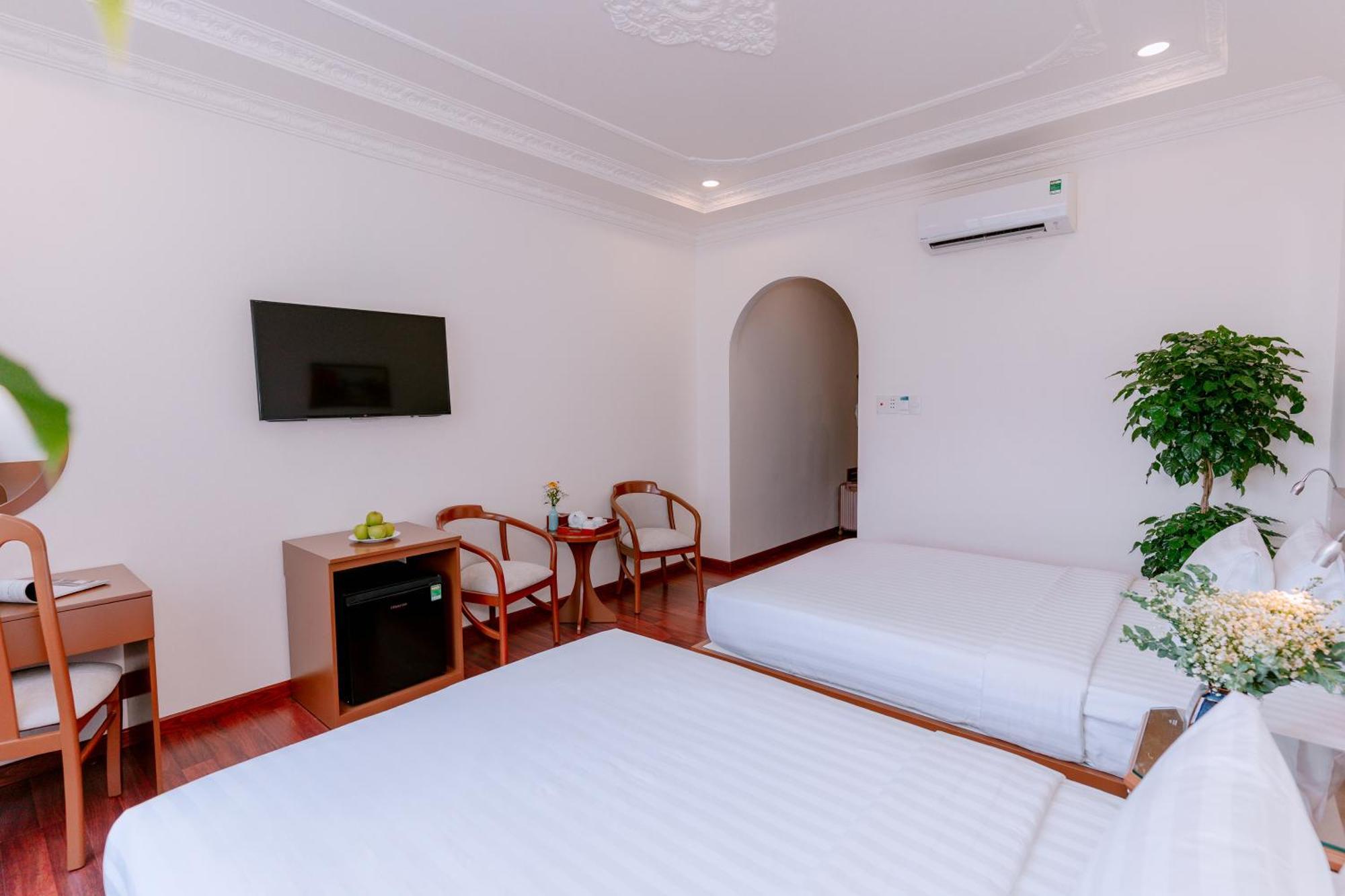 הו צ'י מין סיטי Dahlialand Saigon Hotel & Swimming Pool - Ben Thanh Market, District 1 מראה חיצוני תמונה