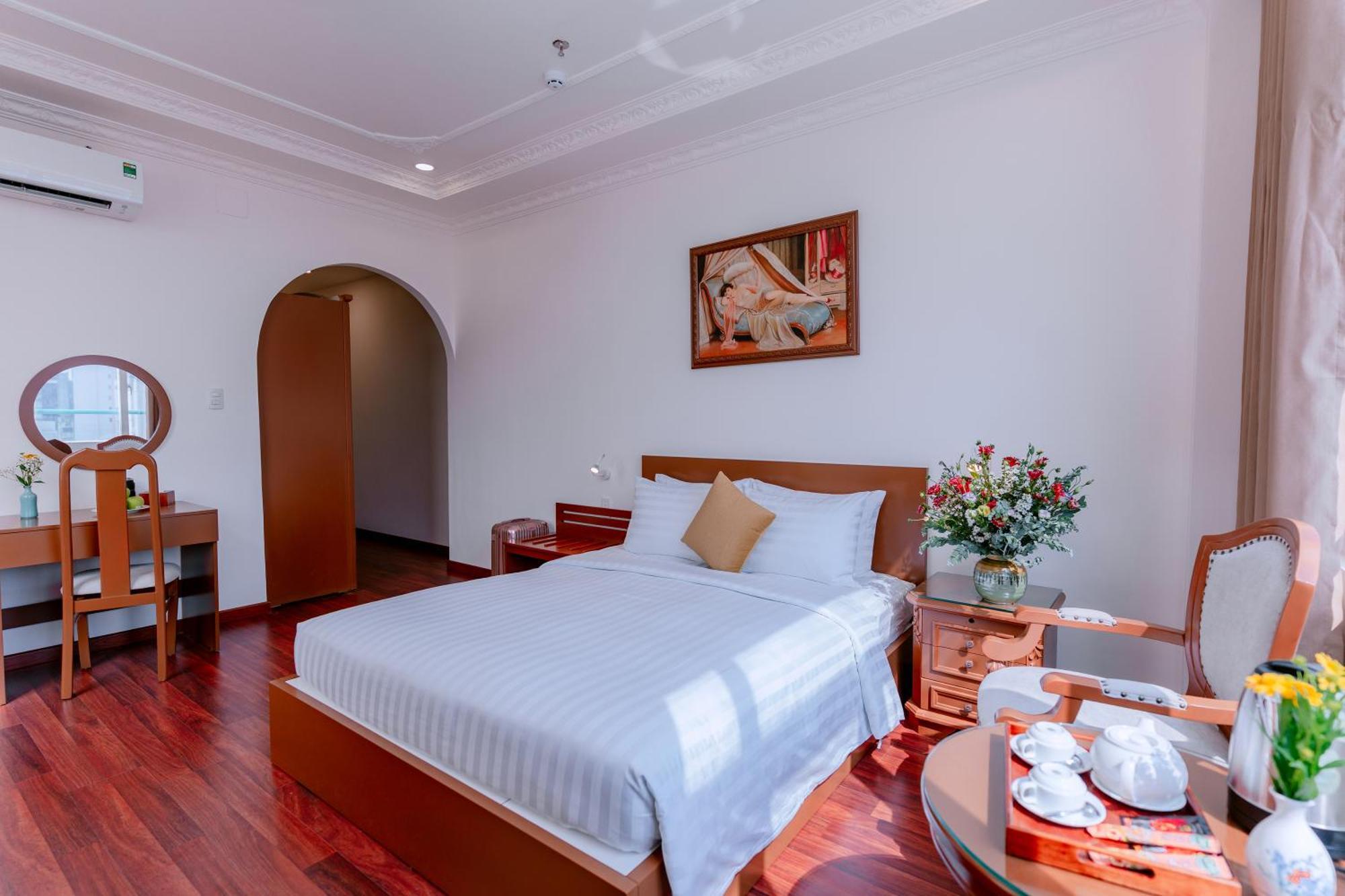 הו צ'י מין סיטי Dahlialand Saigon Hotel & Swimming Pool - Ben Thanh Market, District 1 מראה חיצוני תמונה