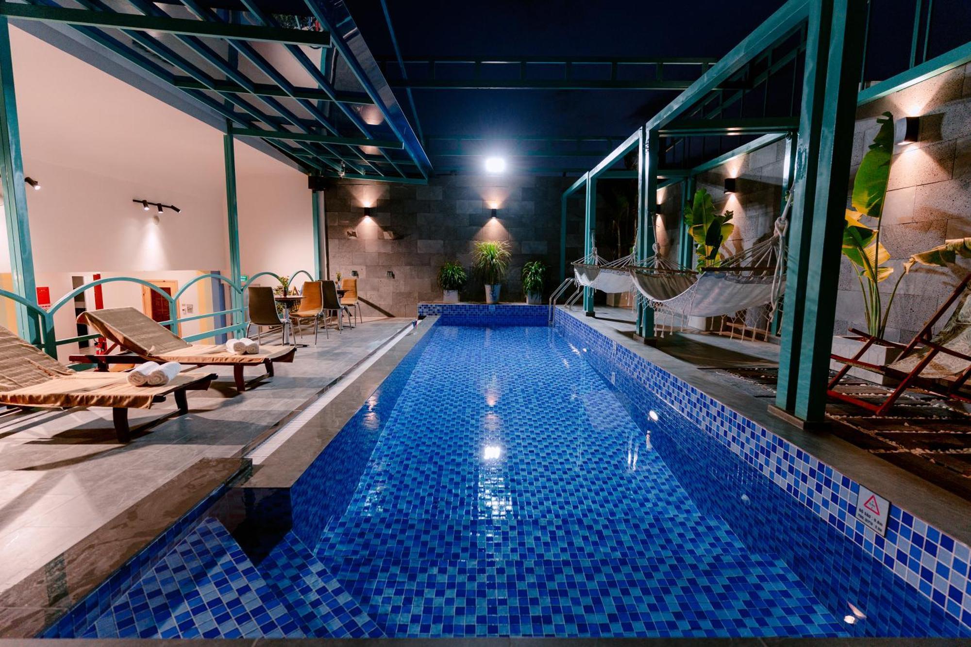 הו צ'י מין סיטי Dahlialand Saigon Hotel & Swimming Pool - Ben Thanh Market, District 1 מראה חיצוני תמונה