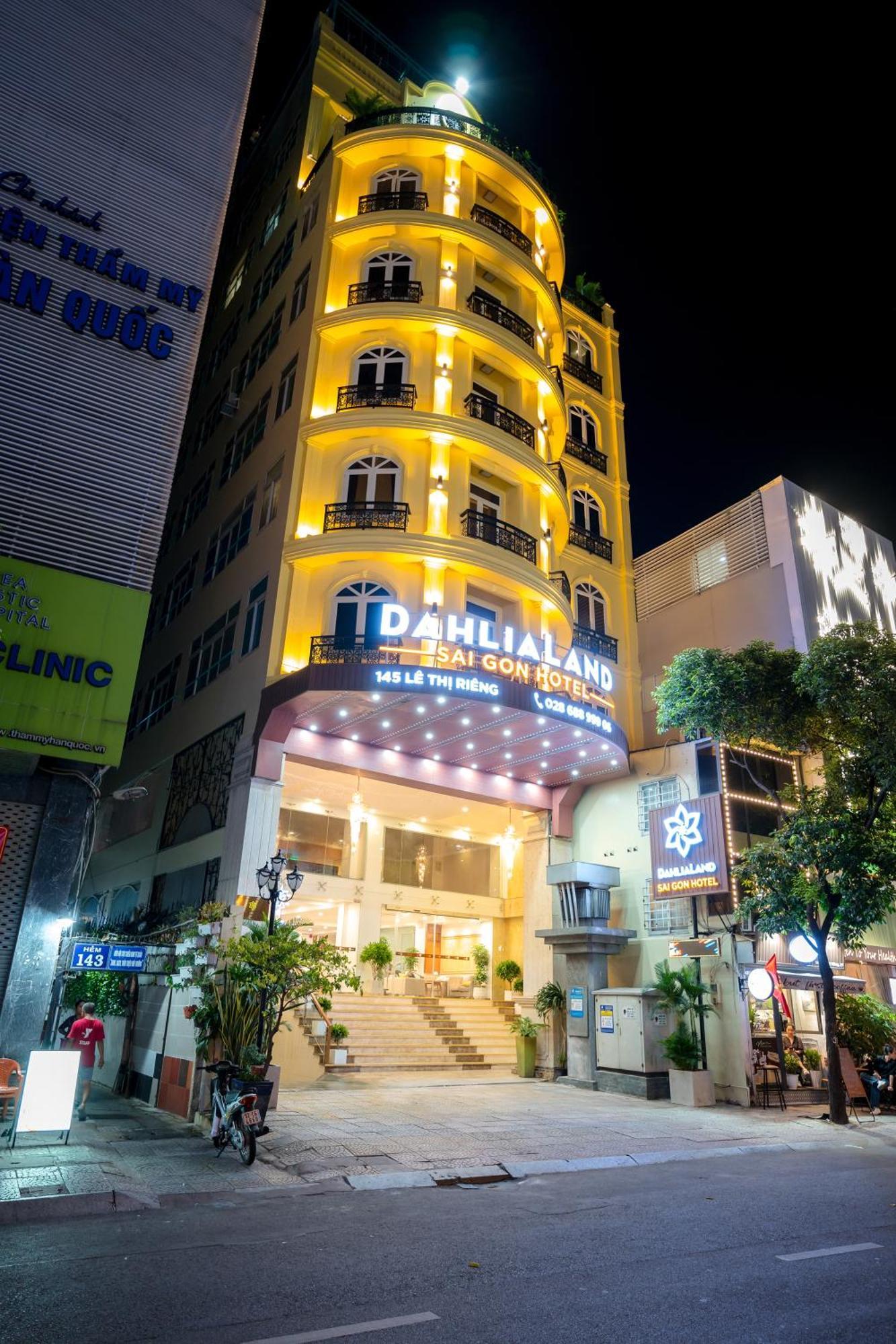הו צ'י מין סיטי Dahlialand Saigon Hotel & Swimming Pool - Ben Thanh Market, District 1 מראה חיצוני תמונה