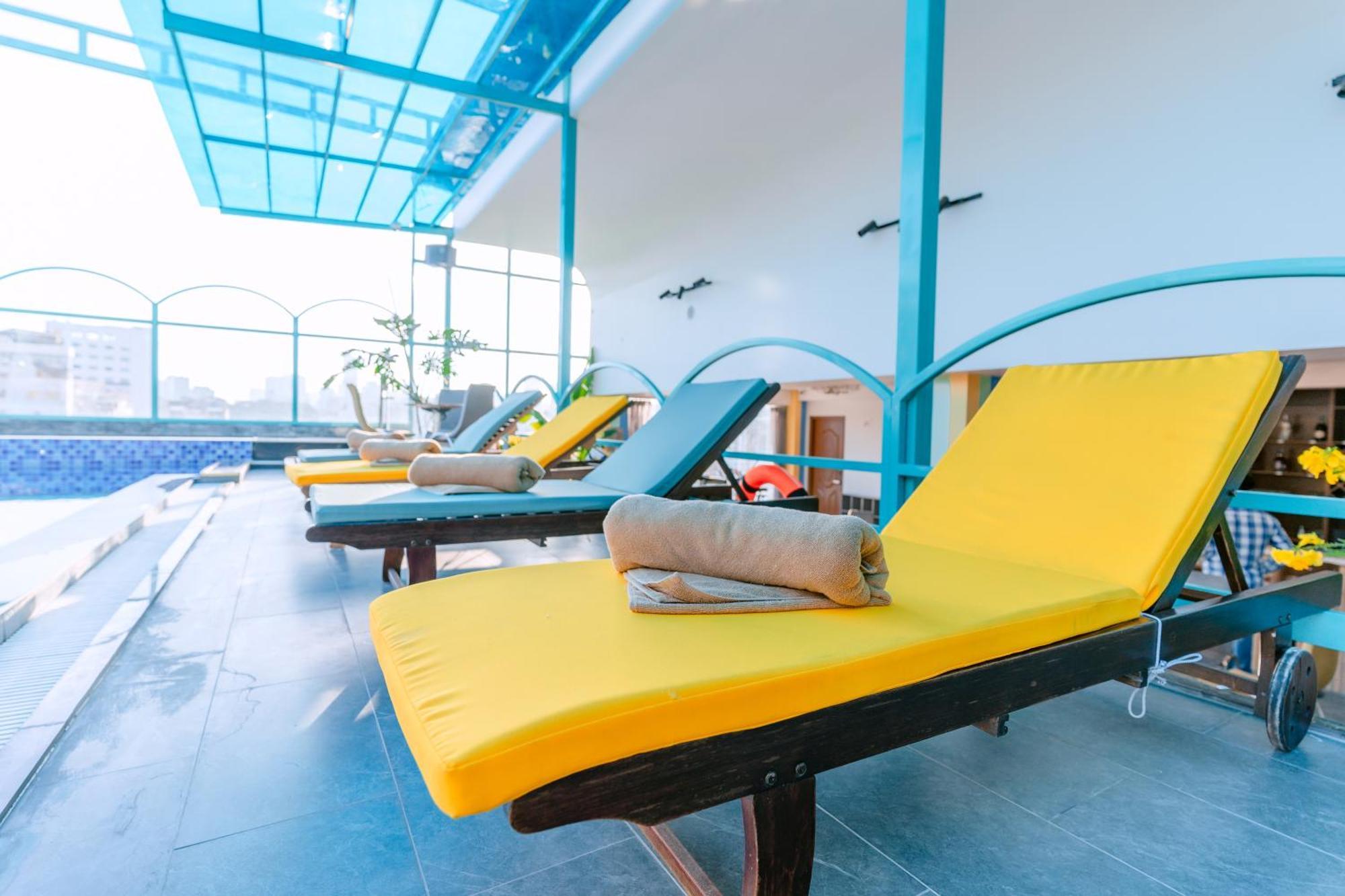 הו צ'י מין סיטי Dahlialand Saigon Hotel & Swimming Pool - Ben Thanh Market, District 1 מראה חיצוני תמונה